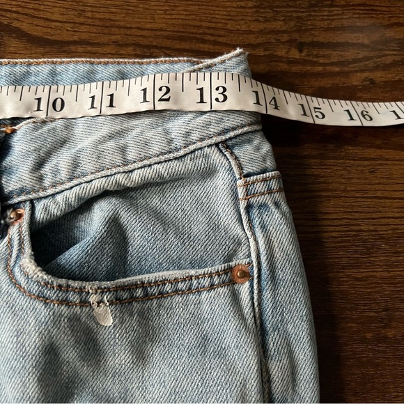 BDG High-Waisted Slim Straight Jean – Floral Patchwork Size 28 Ankle Raw Hem - Picture 2 of 16